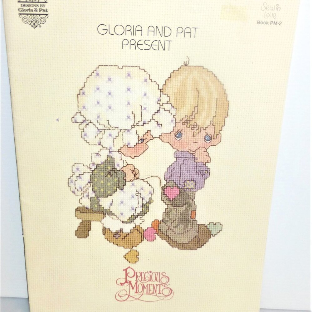 1981 PM-2 Gloria & Pat Precious Moments HELLO GOD 18 Patterns Plastic Canvas